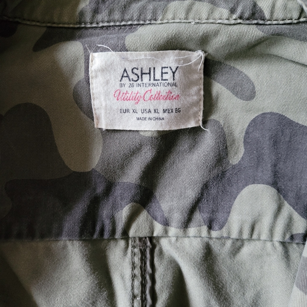 Camo Jacket - Picture 3 of 5